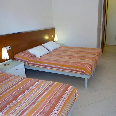 Residenza Le Acacie 公寓 *