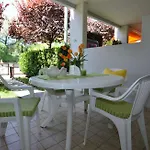 Le Acacie