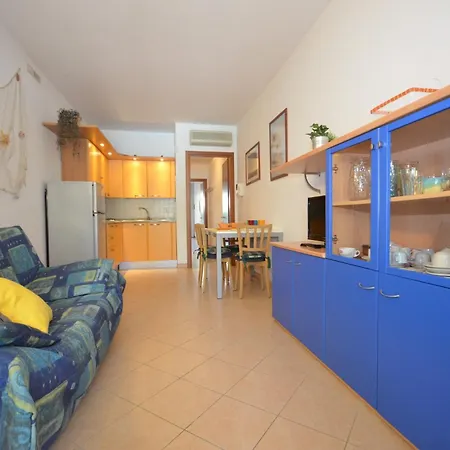 Residenza Le Acacie דירה ביביונה